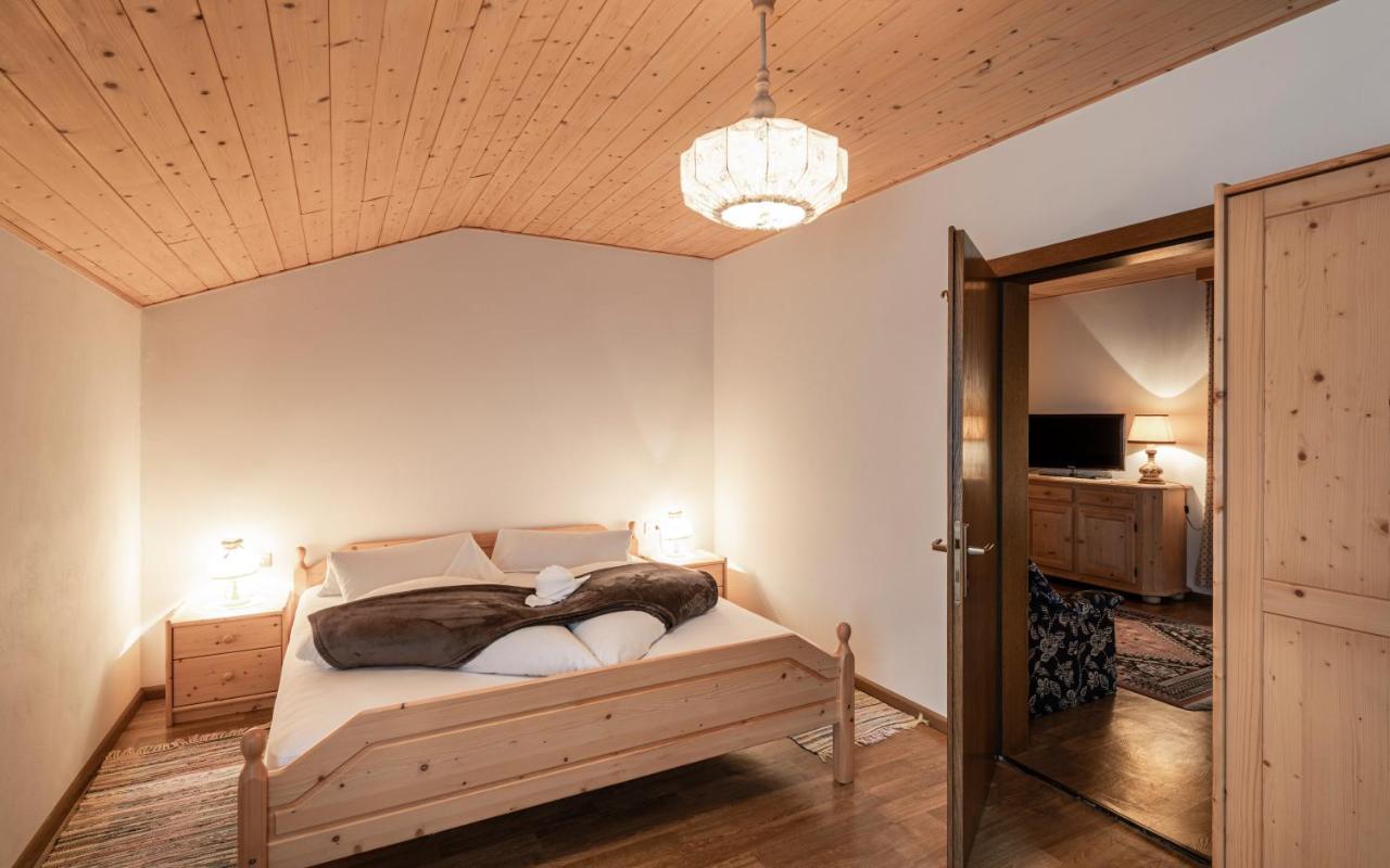 Raschoetzhof Funes  Eksteriør billede